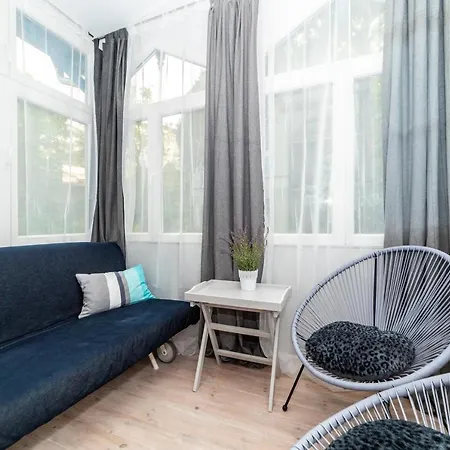 Lägenhet Blue House Veranda By Oneapartments *